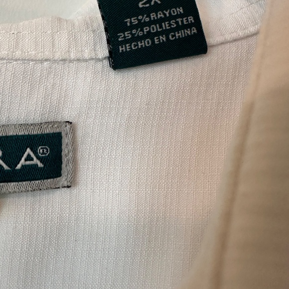 CUBAVERA 2X White Guayabera Shirt - Picture 4 of 7